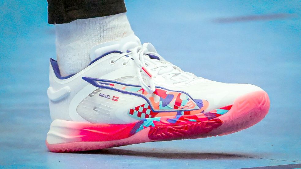 Der Sportartikelhersteller Puma ist tief in die Verlustzonge gerutscht (Archivbild). Foto: Sina Schuldt