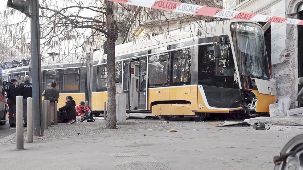 Die Tram soll erst seit wenigen Monaten im Einsatz gewesen sein. Foto: Francesco Enriquez