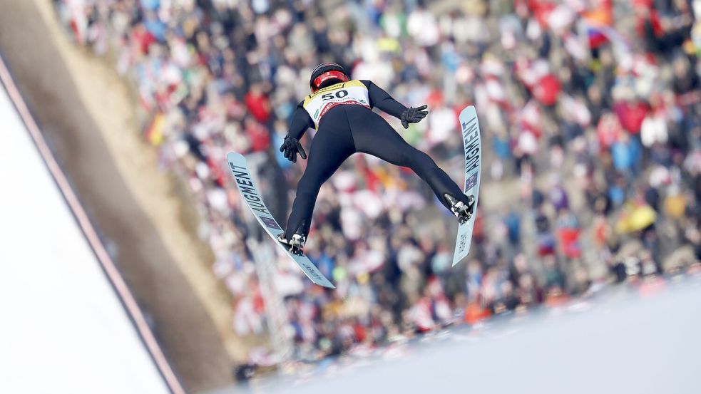 Philipp Raimund kam beim Skifliegen in Österreich nur auf Platz 16. Foto: Erwin Scheriau