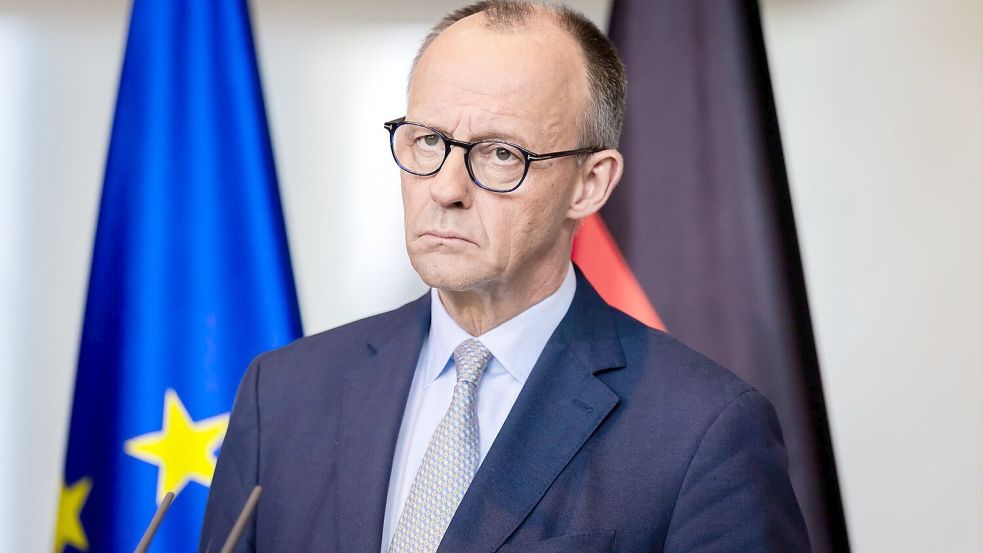 Bundeskanzler Friedrich Merz (CDU) äußert sich zum Angriff auf den Iran. Foto: Christoph Soeder/dpa