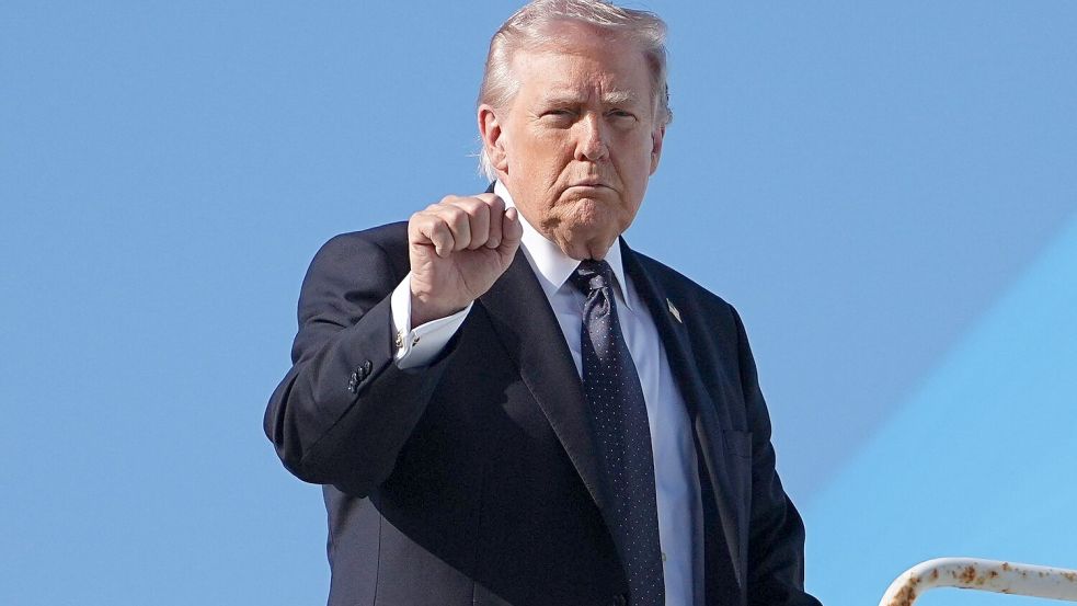 Trump kündigt verstärkte Angriffe auf den Iran an. Foto: Matt Rourke/AP/dpa