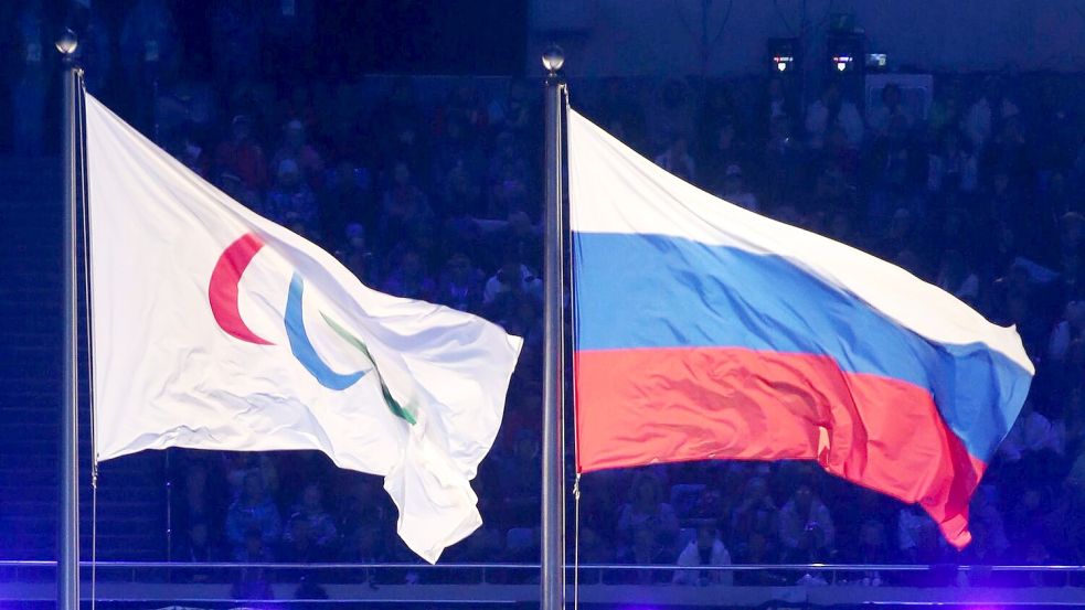 Russland darf bei den Paralympics in Italien wieder unter seiner Nationalflagge starten. Foto: Sergei Chirikov/EPA/dpa