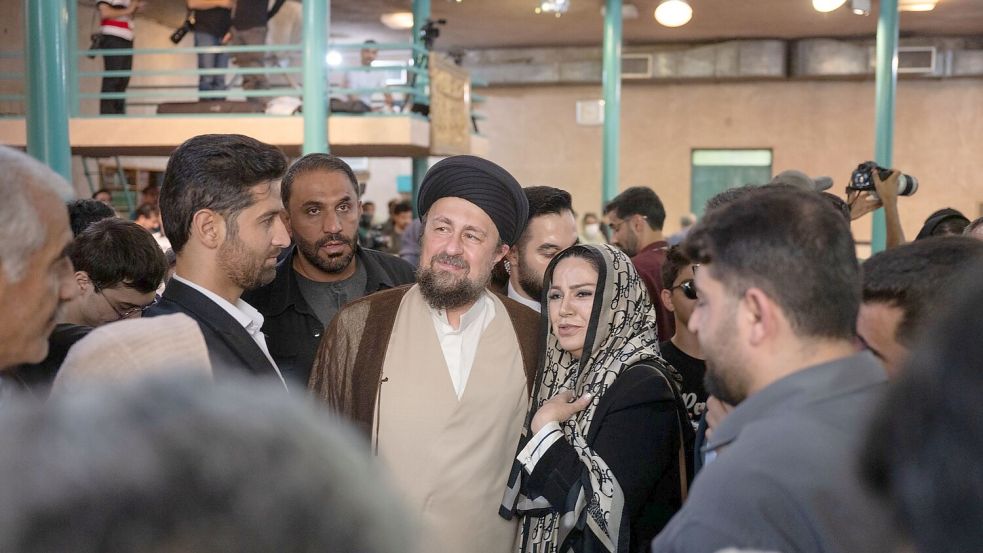 Sein politisches Gewicht bezieht Hassan Chomeini vor allem aus seinem Familiennamen. (Archivbild) Foto: Arne Immanuel Bänsch