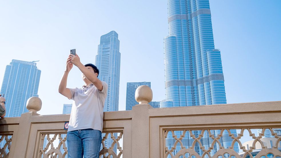In Dubai leben viele Influencer, die ihre Follower in ihrem scheinbar perfekten Luxusalltag mitnehmen. Nun aber werden sie mit der geopolitischen Krise in Nahost konfrontiert. Foto: IMAGO/Achille Abboud