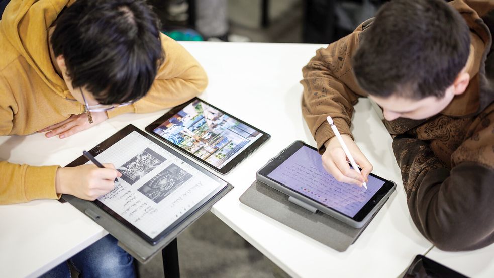 Hauptsache anwendbar: Schüler eines deutschen Gymnasiums im Fach „Wirtschaft und Recht“. Foto: dpa