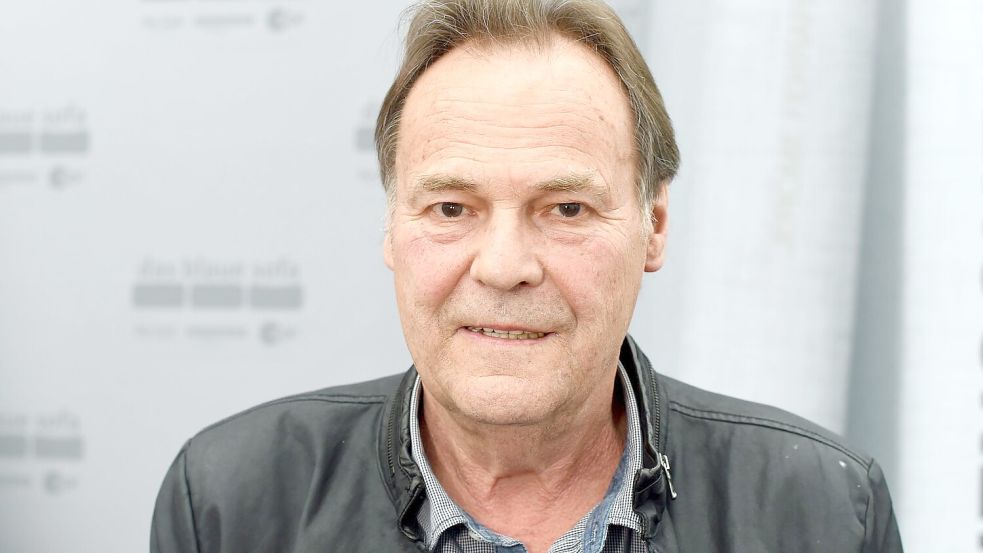 Der Schriftsteller Peter Schneider ist im Alter von 85 Jahren gestorben. (Archivbild) Foto: Jens Kalaene