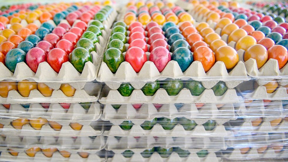 Färbereien kaufen vor Ostern viele Eier. Das verstärkt den Engpass. (Symbolbild) Foto: Klaus-Dietmar Gabbert