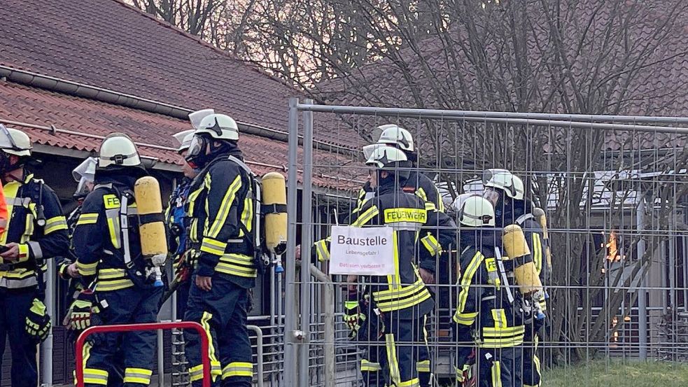 Das ausgeströmte Gas sammelte sich im Keller des Kurzentrums. Foto: Jan Strüßmann/Freiwillige Feuerw