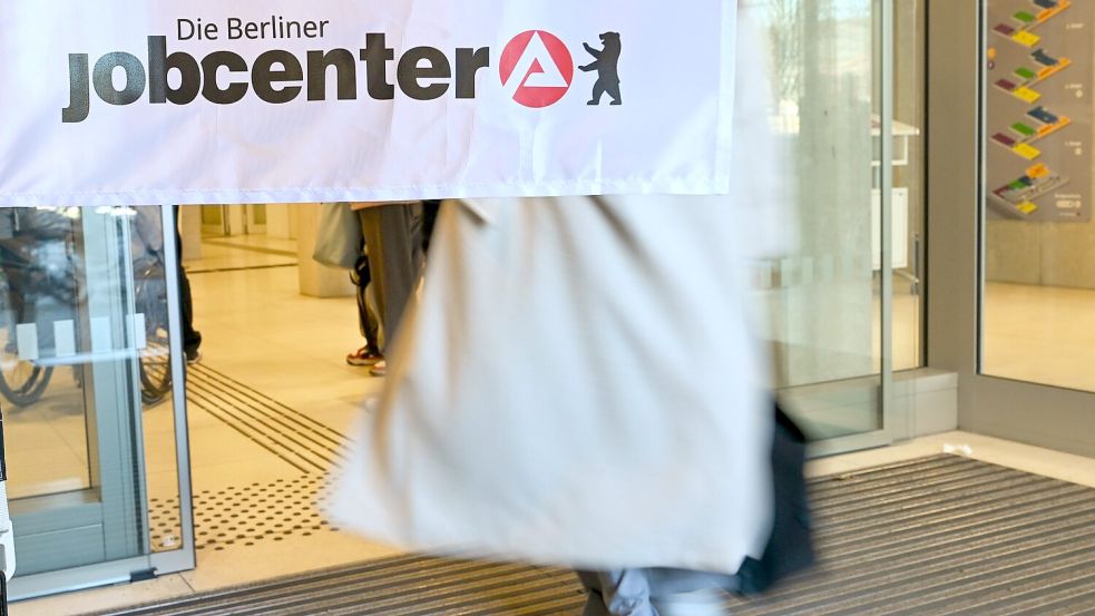 Der Bundestag hat die Bürgergeld-Reform mit der Mehrheit von Union und SPD beschlossen. (Symbolbild) Foto: Jens Kalaene