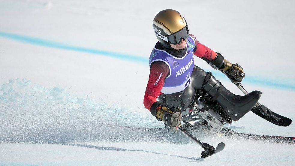 Gold im Ski-Krimi: Anna-Lena Forster fuhr zum Sieg. Foto: Emilio Morenatti/AP/dpa