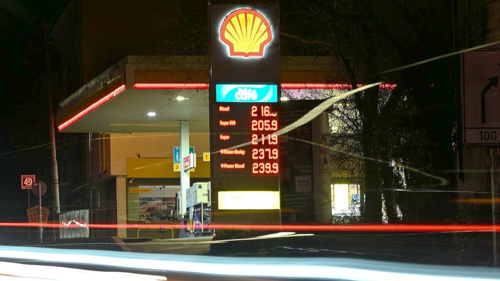 Der Iran-Krieg verteuert Öl und Gas. Die Folgen spüren nicht nur Deutschlands Autofahrer, sondern die gesamte Wirtschaft. (Symbolbild) Foto: Katharina Kausche