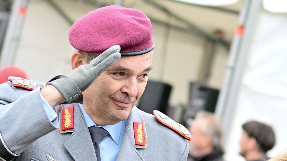 Bis zum Herbst 2025 war Alfons Mais Inspekteur des Heeres bei der Bundeswehr und scheut auch laute Kritik nicht. Foto: dpa/Sebastian Gollnow