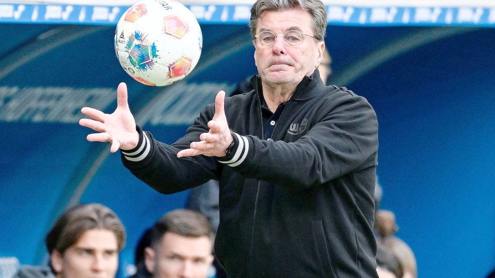 Mit Dieter Hecking holt der VfL Wolfsburg bei Hoffenheim einen Punkt. Foto: Uwe Anspach