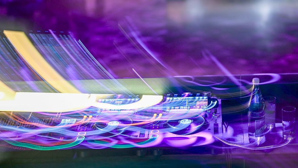 Die Polizei sucht nach Zeugen des Angriffs. (Symbolbild) Foto: Jens Kalaene