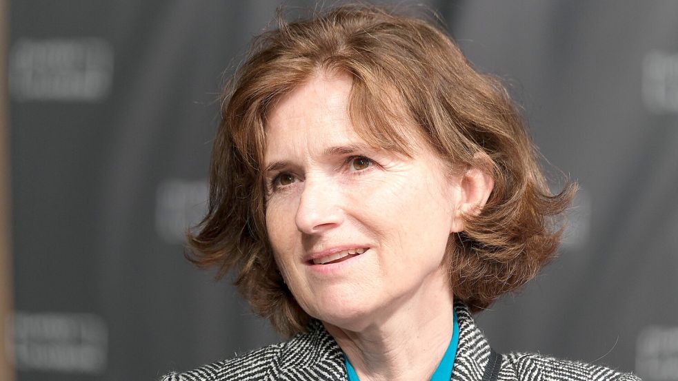 Kein „Nord Nord Mord“-Fall ohne Victoria Trauttmansdorff: Der Star des Thalia Theaters spielt die Freundin des von Peter Heinrich Brix gespielten Kommissars Sievers. Foto: imago images/Stephan Wallocha