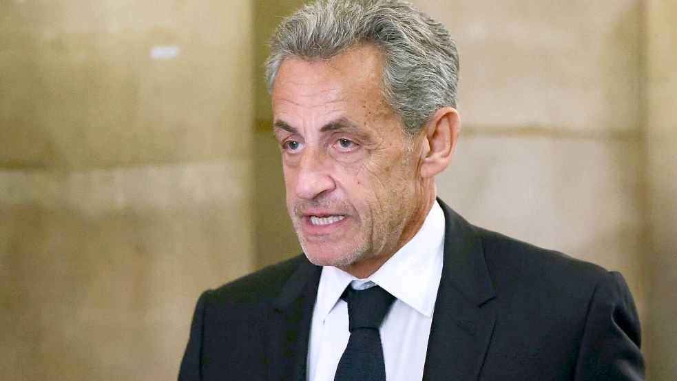 Sarkozy weist die Vorwürfe von sich und kämpft in Berufung gegen eine fünfjährige Haftstrafe. Foto: Alain Jocard/AFP/dpa