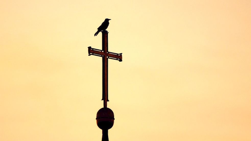Der Fall einer Beraterin bei einem katholischen Verein beschäftigt das höchste europäische Gericht. (Archivbild) Foto: Julian Stratenschulte