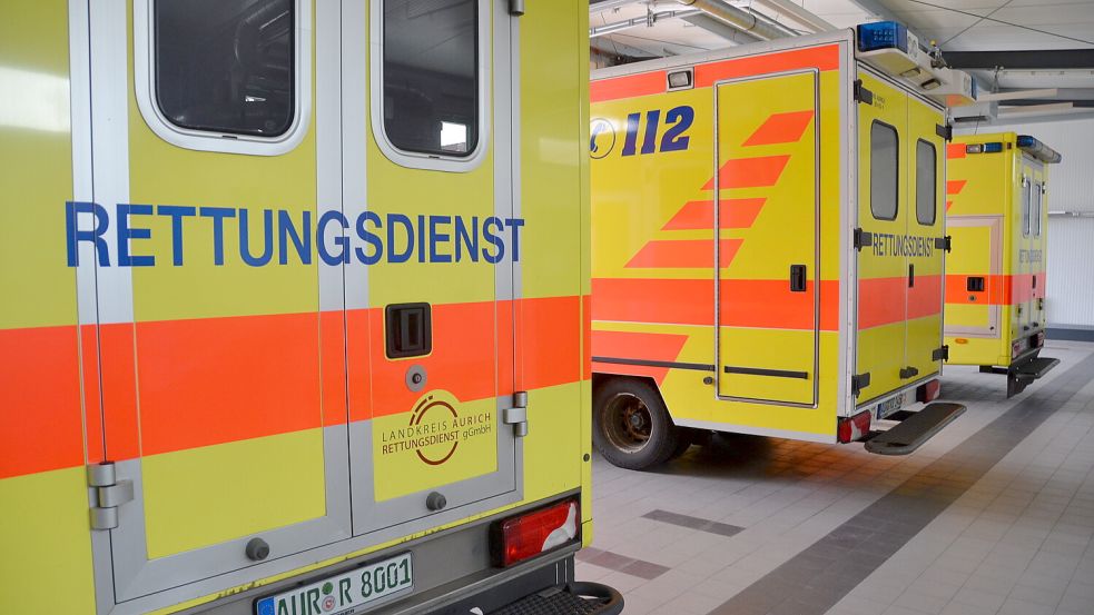 Rettungswagen in der Wache am Extumer Weg in Aurich. Foto: Aiko Recke