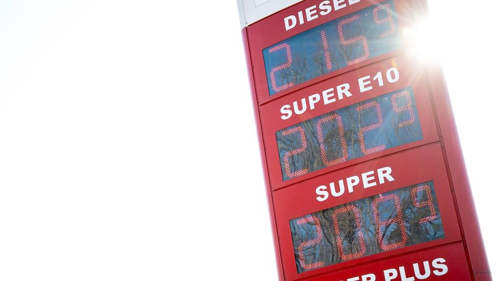 In Deutschland sind die Spritpreise zuletzt langsamer gestiegen als in seinen Nachbarländern. Foto: Philip Dulian