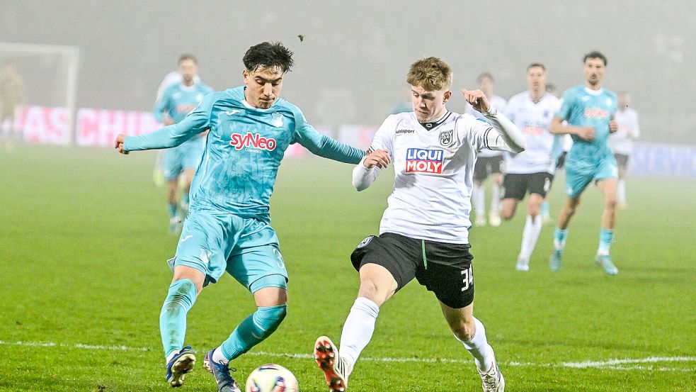 Bester Torschütze der TSG Hoffenheim II, hier beim wichtigen Sieg in Ulm: Deniz Zeitler (links). Foto: imago/nordphoto