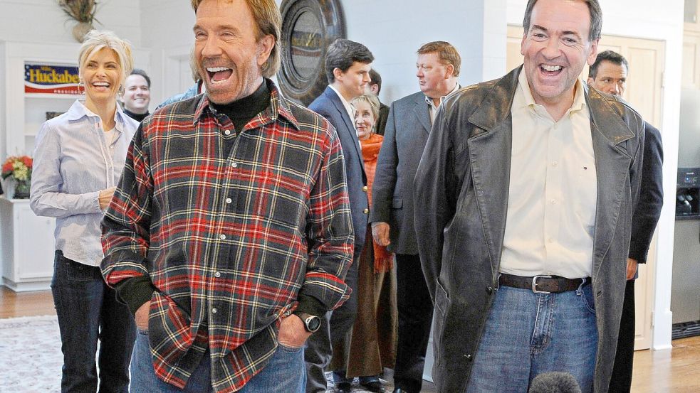 Mit Action-Rollen wurde Chuck Norris in Hollywood bekannt. (Archivbild) Foto: Pat Sullivan/AP/dpa