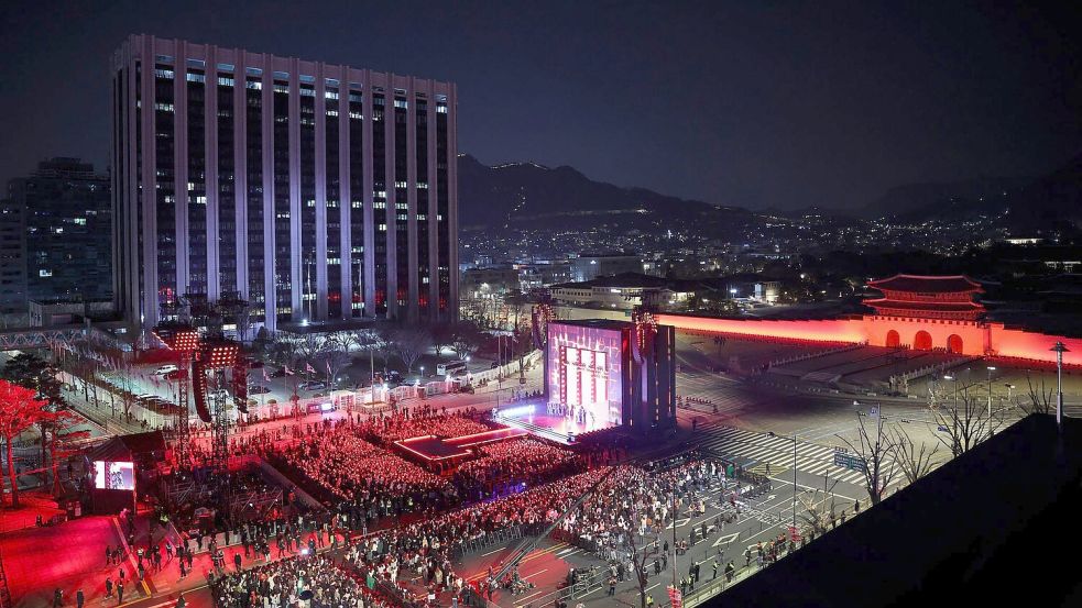 Die Polizei erwartete im Vorfeld rund 260.000 Menschen rund um den Konzert-Platz. Foto: Kim Hong-Ji/Pool Reuters/AP/dpa