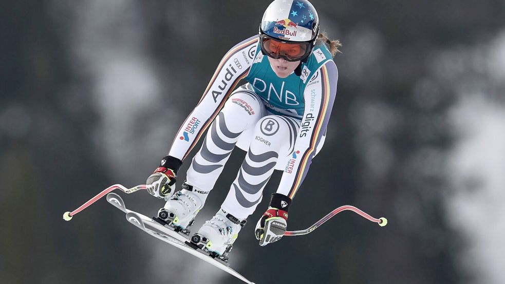 Emma Aicher verpasste in Kvitfjell einen erhofften Spitzenplatz - und somit auch den Gewinn der Jahreswertung in der Abfahrt. Foto: Gabriele Facciotti/AP/dpa