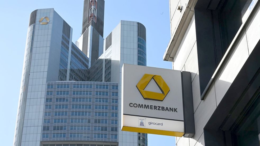 Die Commerzbank wehrt sich seit Monaten gegen Begehrlichkeiten aus Mailand. (Archivbild) Foto: Michael Brandt