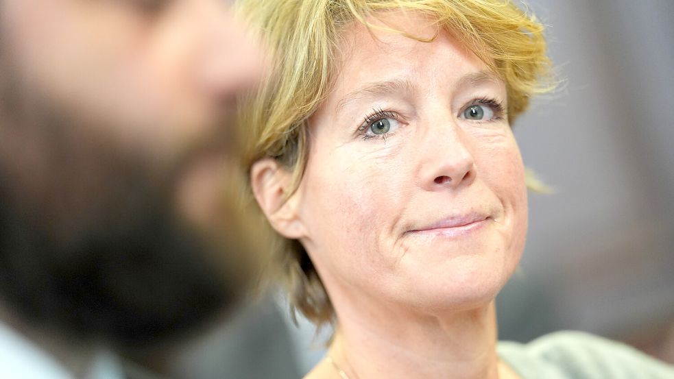 Fortsetzung Prozess wegen mutmaßlicher Kindesentführung: Christina Block (rechts), deutsche Gastronomin und Unternehmerin, und ihr Anwalt Ingo Bott. Foto: dpa/Marcus Brandt