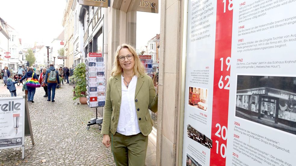 Uta Westerholt ist Inhaberin des Schreibwarengeschäfts Prelle in Osnabrück. Foto: Thomas Wuebker