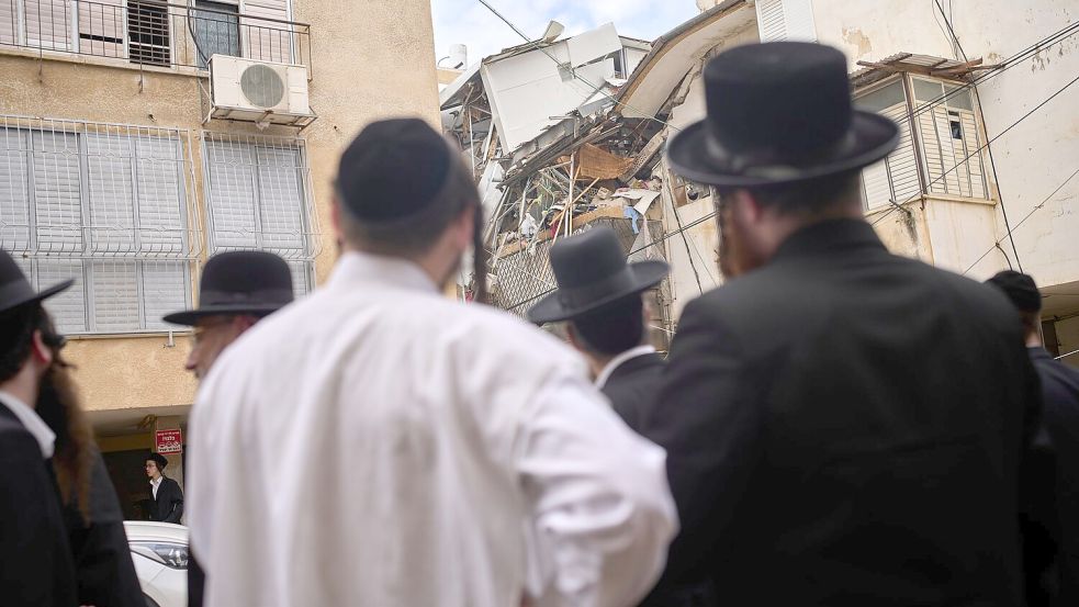 Israel bleibt weiter unter iranischem Beschuss. Foto: Ohad Zwigenberg/AP/dpa