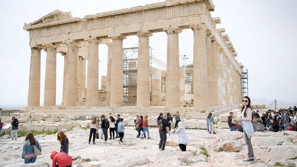 Die Akropolis steht stellvertretend für die attische Demokratie im alten Griechenland - es gab jedoch noch viel mehr partizipative Regierungsformen in der Antike. (Archivbild) Foto: Laurent Gillieron/KEYSTONE/dpa