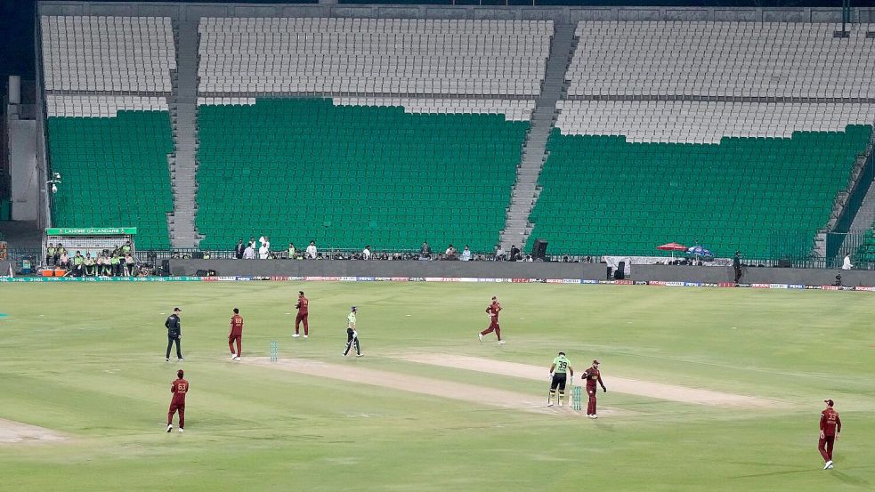 Das Eröffnungsspiel in Lahore findet ohne Publikum statt. Foto: K.M. Chaudary