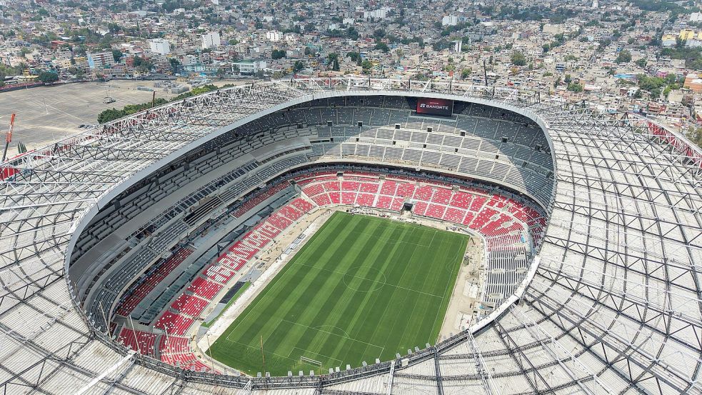 Für das Aztekenstadion in Mexiko soll die FIFA teure Tickets verkauft haben, ohne freie Sicht auf das Spielfeld. Foto: Carlos Santiago