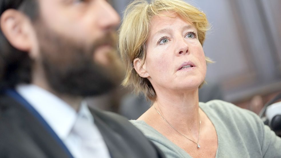 Christina Block steht seit Sommer 2025 im Zusammenhang mit der Entführung ihrer Kinder vor Gericht. Foto: dpa/Marcus Brandt