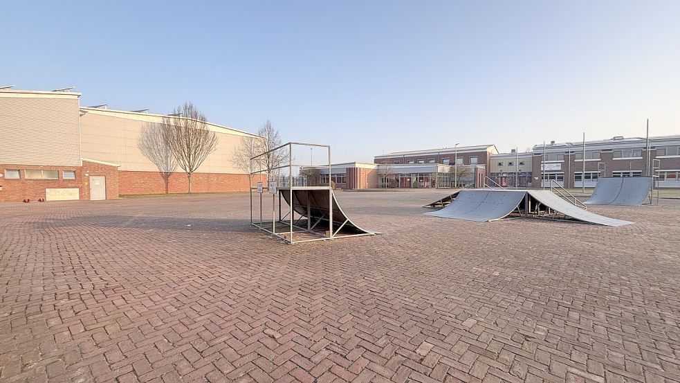 Die Skateanlage steht bislang noch auf dem Rathausplatz. Nun stehen noch zwei weitere Standorte zur Wahl. Foto: Christin Wetzel