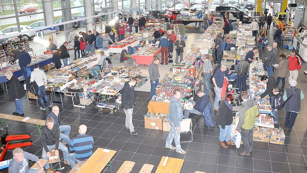 Ein Klassiker kehrt nach Aurich zurück: Eine der letzten Modellbau- und Eisenbahnbörsen fand 2014 im Schauraum des Autohauses Janssen statt. Die Neuauflage geht am 31. Mai im Auricher Schützenhaus über die Bühne. Foto: Udo Hippen