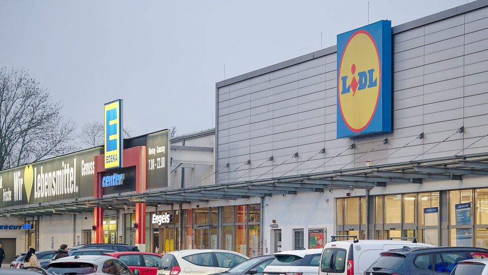 Edeka und Lidl sind zwei der größten Ketten in Deutschland. (Symbolbild) Foto: Henning Kaiser