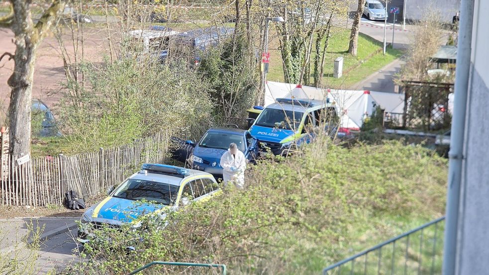 Die Sackgasse führt zu einer Treppe. Foto: Kevin Schößler/dpa