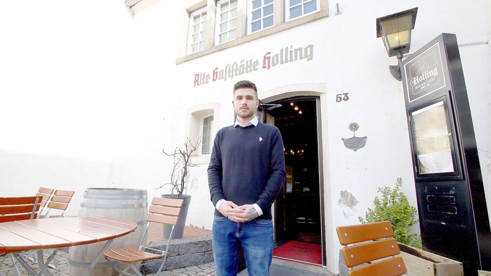 Seit dem 1. März ist Dominique Romano Stertmann Betriebsleiter des Wirtshauses Holling in Osnabrück. Foto: Thomas Wübker