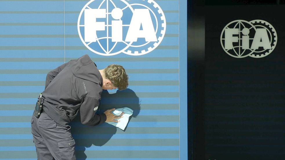 Die Macher der Formel 1 um den Weltverband Fia beraten über schnelle Änderungen am neuen Regelwerk. (Archivbild) Foto: Eugene Hoshiko/AP/dpa