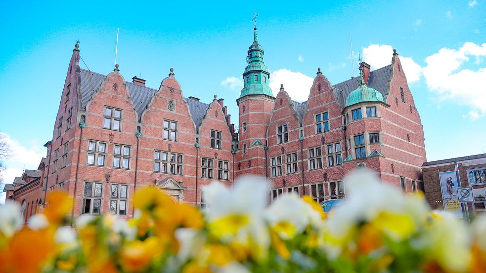 Das Landschaftsgebäude am Auricher Georgswall. Foto: Romuald Banik