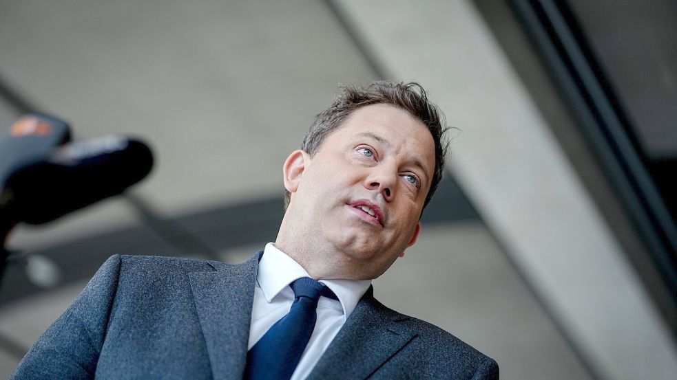 Vizekanzler Klingbeil drängt auf schnelle Entlastungen. (Archivbild) Foto: Kay Nietfeld/dpa