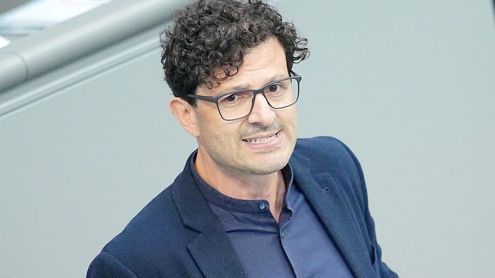 Der Bundestagsabgeordnete Luigi Pantisano möchte Linken-Vorsitzender werden. (Archivbild) Foto: Michael Kappeler/dpa