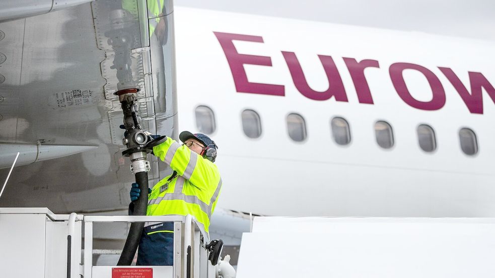 Die Kerosinpreise haben sich seit Beginn des Krieges mehr als verdoppelt. Foto: Christoph Schmidt