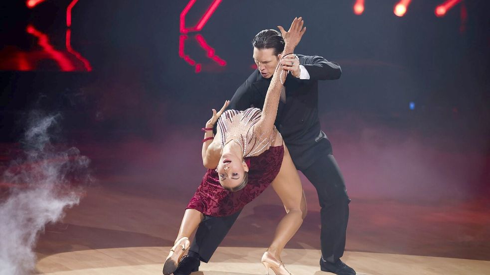 Anna-Carina Woitschack und Evgeny Vinokurov holten die Maximalpunktzahl. Foto: Rolf Vennenbernd