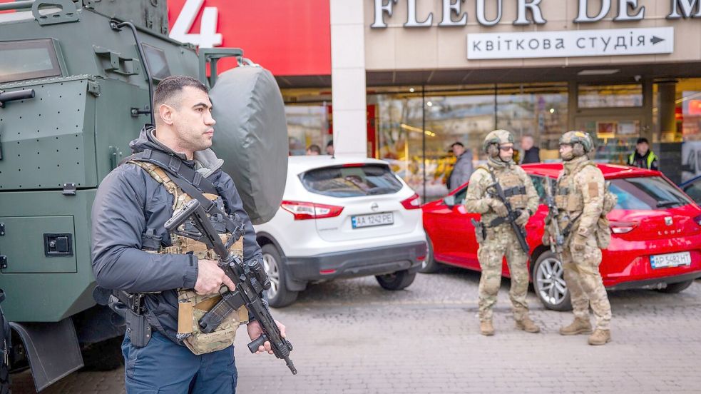 Nicht alle Polizisten schützten Zivilisten bei einer Schießerei in der ukrainischen Hauptstadt Kiew. (Archivbild) Foto: Dan Bashakov