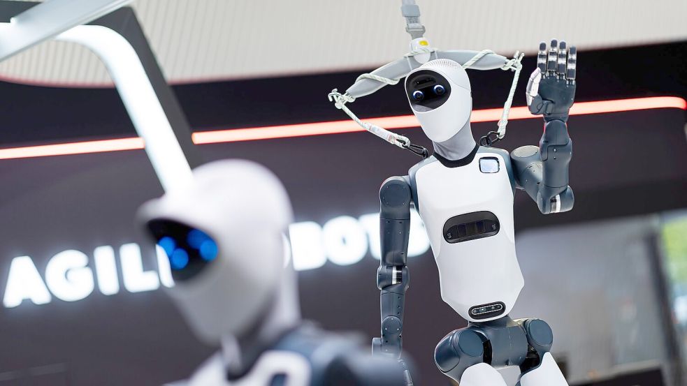 Hauptthema der Hannover Messe sind der Einsatz Künstlicher Intelligenz in der Produktion, Automatisierung und Robotik. Foto: Michael Matthey