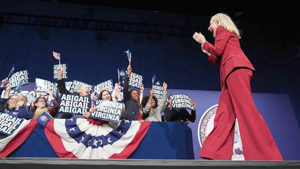 Gericht erklärt Neuzuschnitt der Wahlkreise in Virginia für ungültig. (Archivbild). Foto: Stephanie Scarbrough/AP/dpa