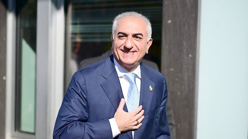 Schah-Sohn Reza Pahlavi besucht Berlin. Foto: Sebastian Christoph Gollnow/dpa